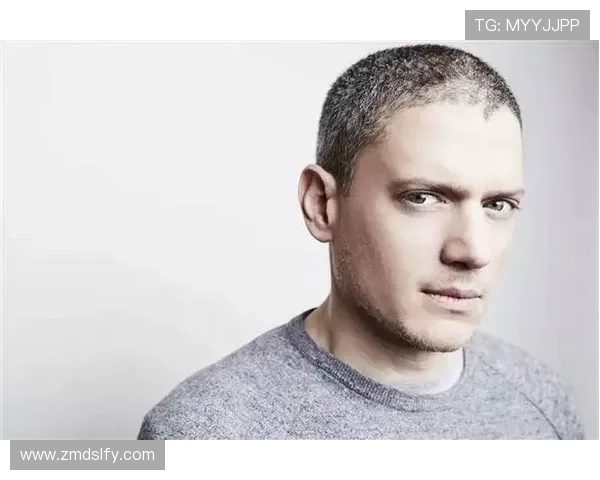 抑郁症足球明星的心路历程与重生之路探讨